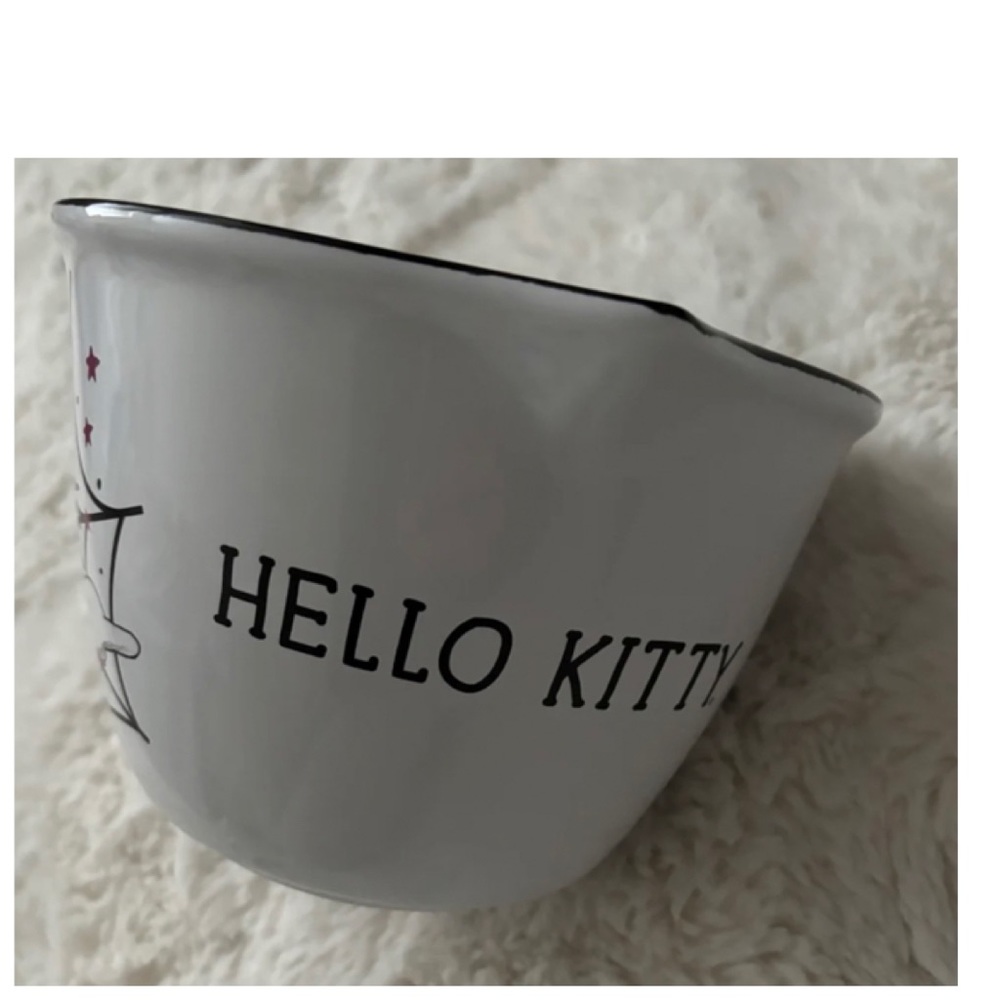 NEW Hello Kitty Skeleton Mixing Bowl Pitcher & Ramekins - Picture 4 of 5